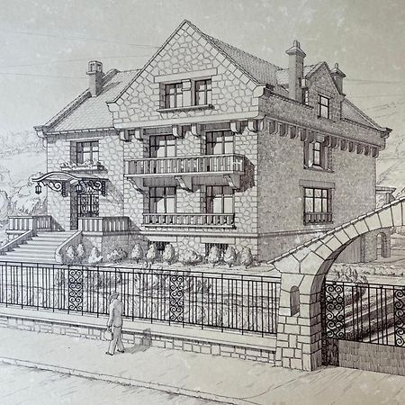 La Maison Au Toit Vert Еспалион Екстериор снимка